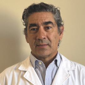 Dr Esteban Yañez
